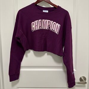 Champion Cropped Sweatshirt in Venetian Purple